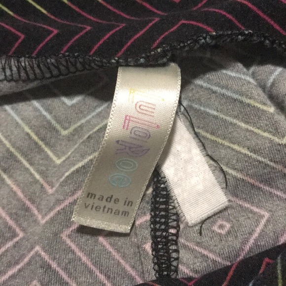 LuLaRoe leggings - Picture 3 of 3